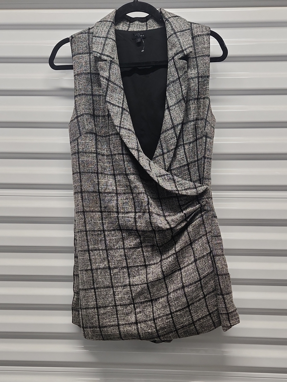 NBD Gray Plaid Sleeveless Mini Dress